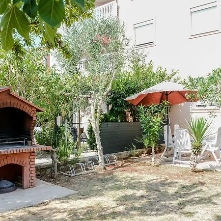 Apartments Dubravka *