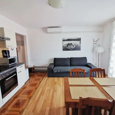 Dubravka Apartament *